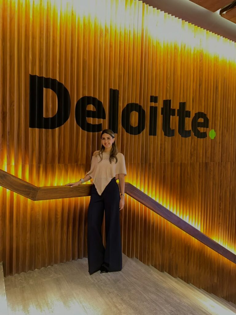 Alumni de CPA UFM en Deloitte Guatemala