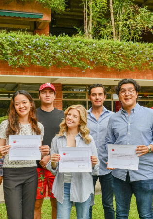 Alumnos de CPA UFM obtienen certificación de NIIF